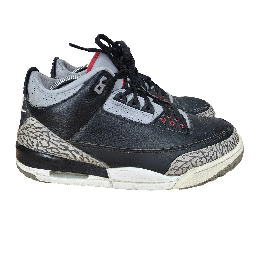 Air Jordan 3 Retro OG Sneakers Mens 10 Black Cement Basketball Shoes 854262-001